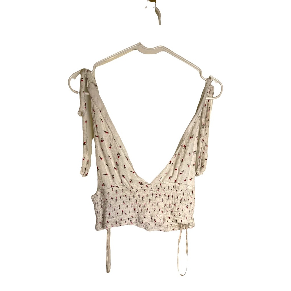 Deep Cut Shoulder Tie Crop Top